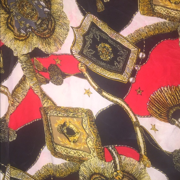 🛍🔱 Vintage Christie and Jill Silk Shirt 🔱 - Picture 2 of 4